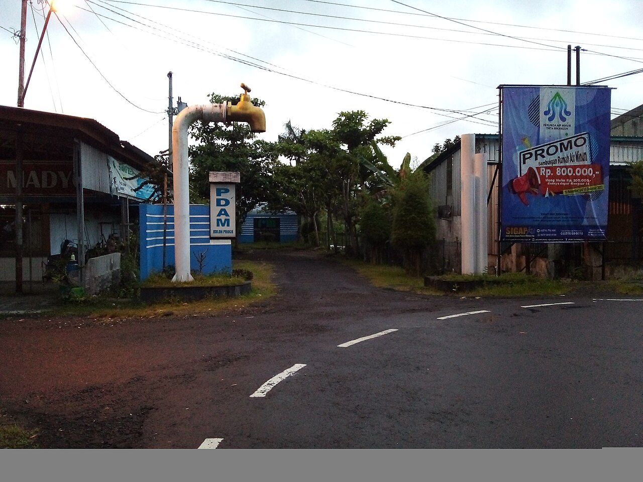 Kantor PDAM benermeriah